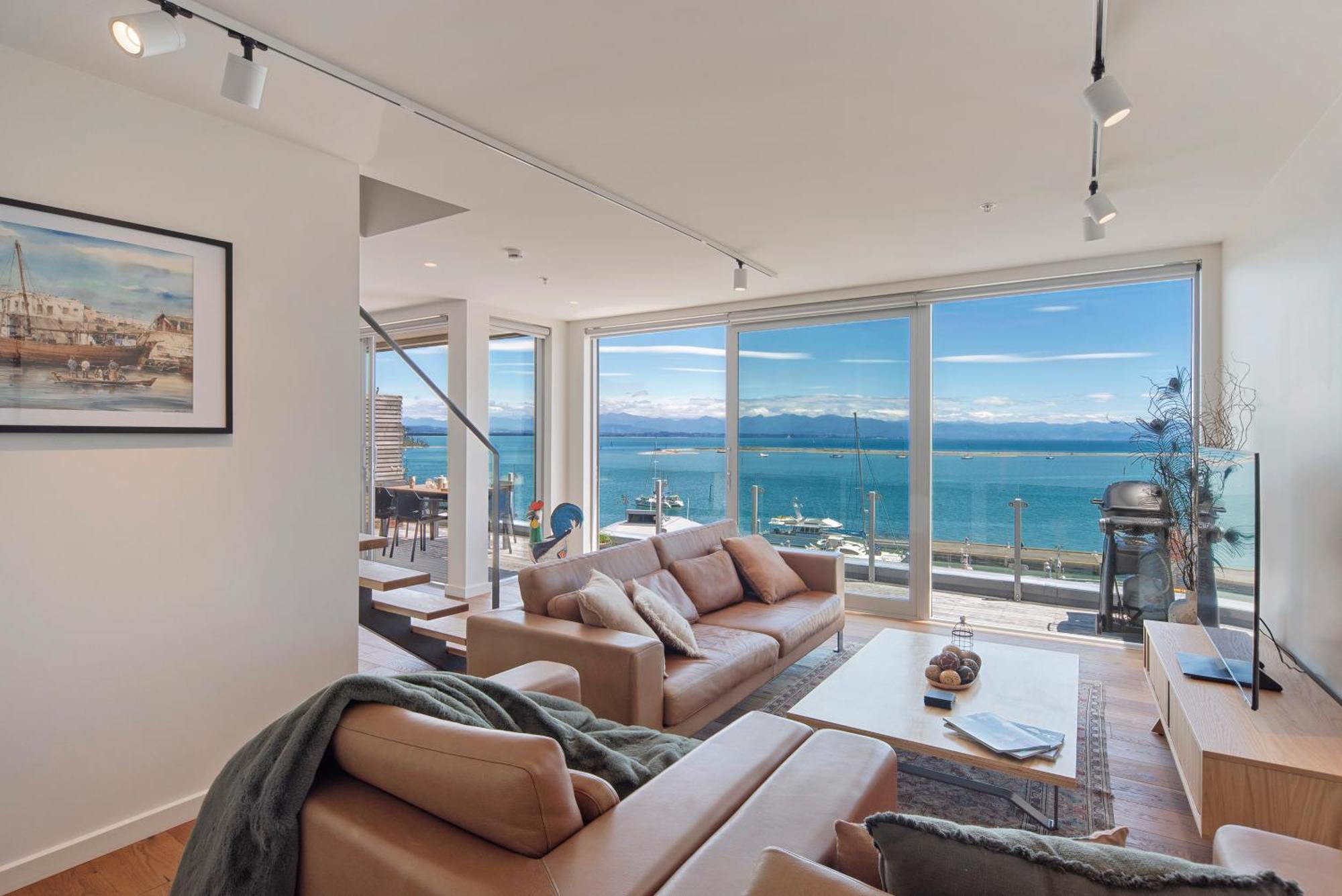 Penthouse 37 - Nelson Waterfront Apartment Exterior photo